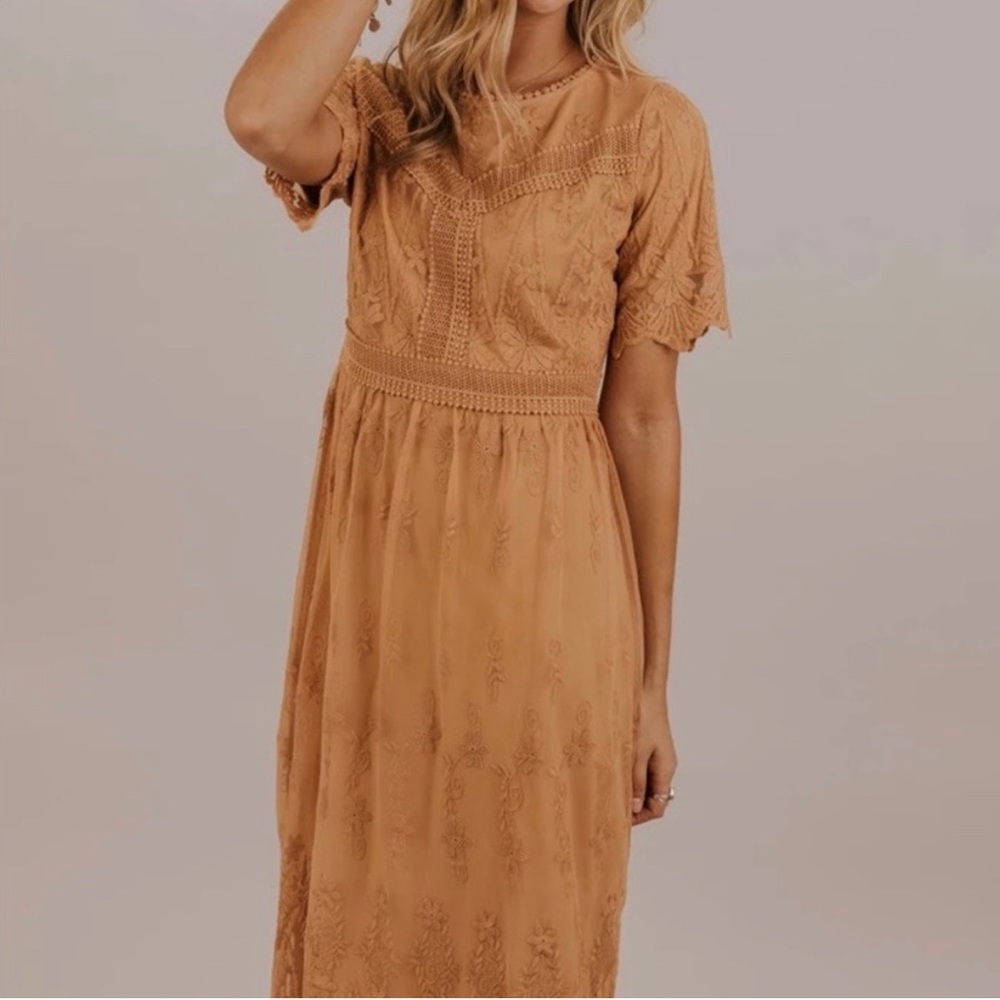 NWT Roolee Aly Lace Golden Dress - SIZE S